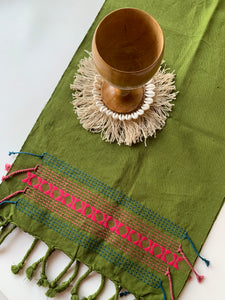 Loinloom Table Runner