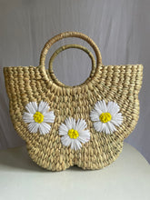 Load image into Gallery viewer, KAUNA EMBRIODERY BUTTERFLY SHAPE BAG
