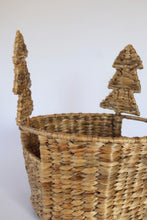 Load image into Gallery viewer, WATER HYACINTH HAMPER BASKET
