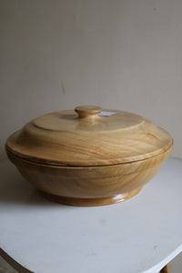 WOODEN CASSEROLE