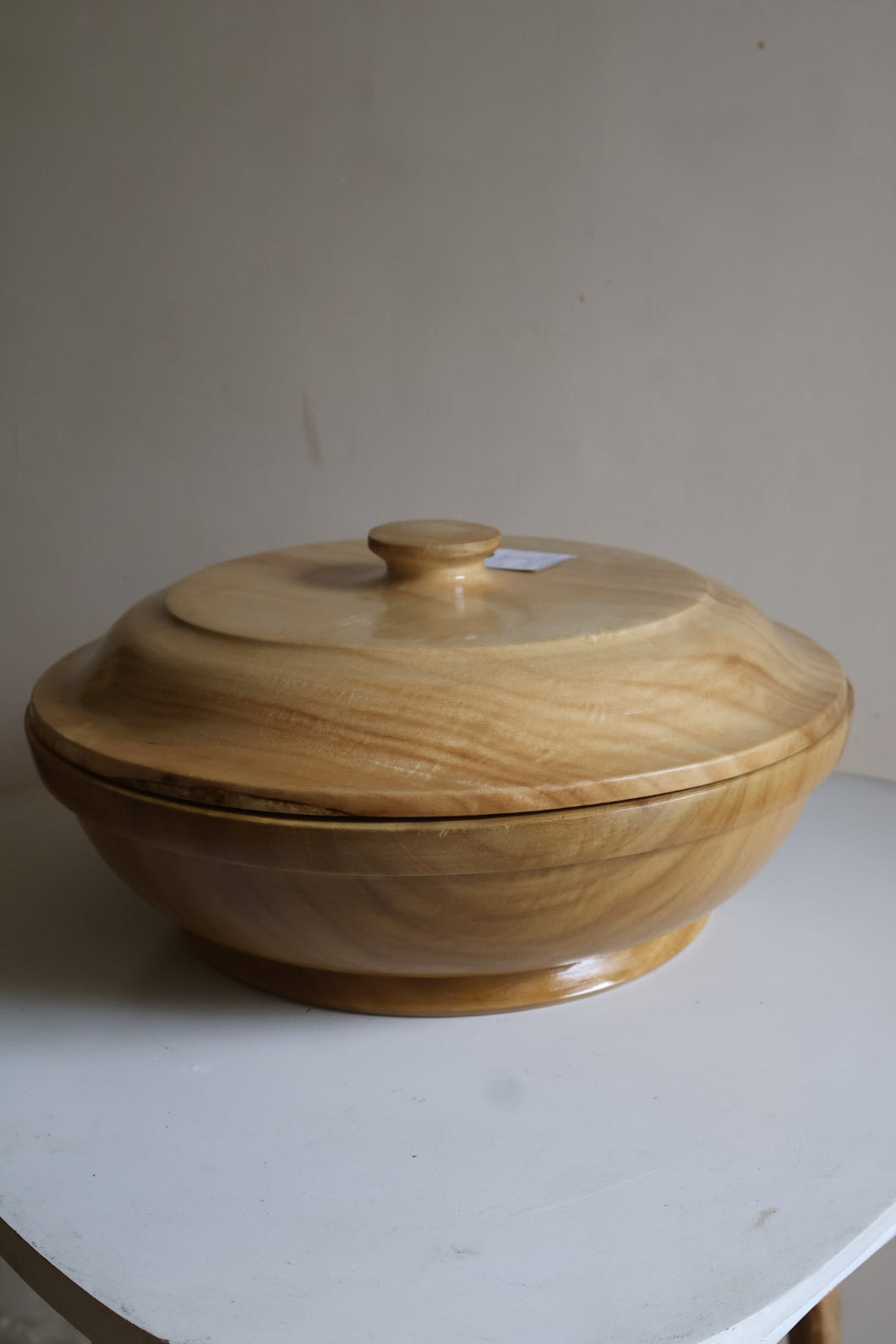 WOODEN CASSEROLE