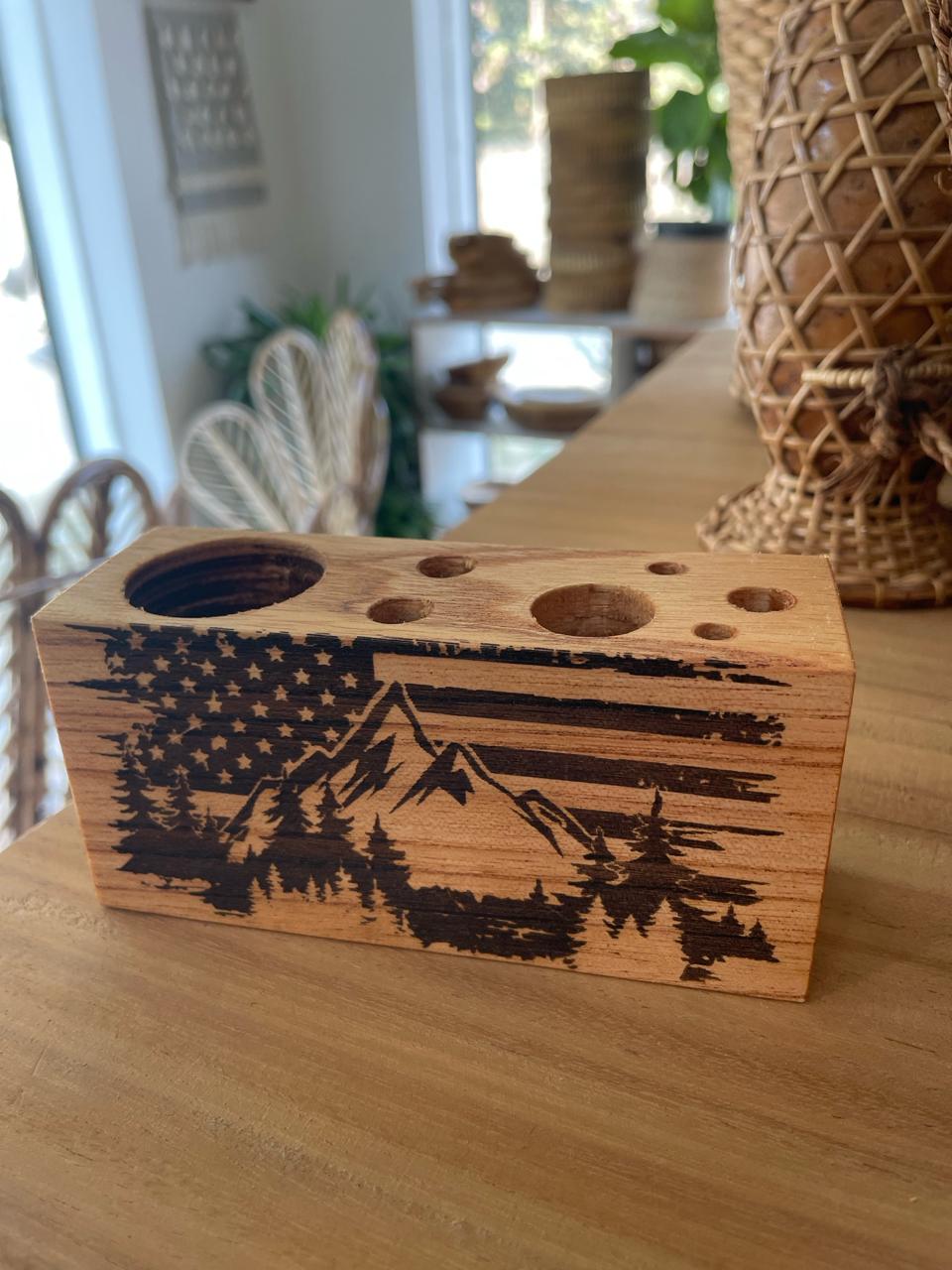 WOODEN PEN STAND