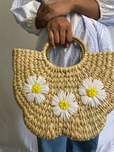 Load image into Gallery viewer, KAUNA EMBRIODERY BUTTERFLY SHAPE BAG
