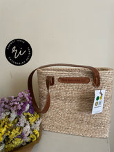 Load image into Gallery viewer, BANANA FIBRE BAG HAMPER
