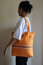 Load image into Gallery viewer, HANDLOOM TOTE BAG
