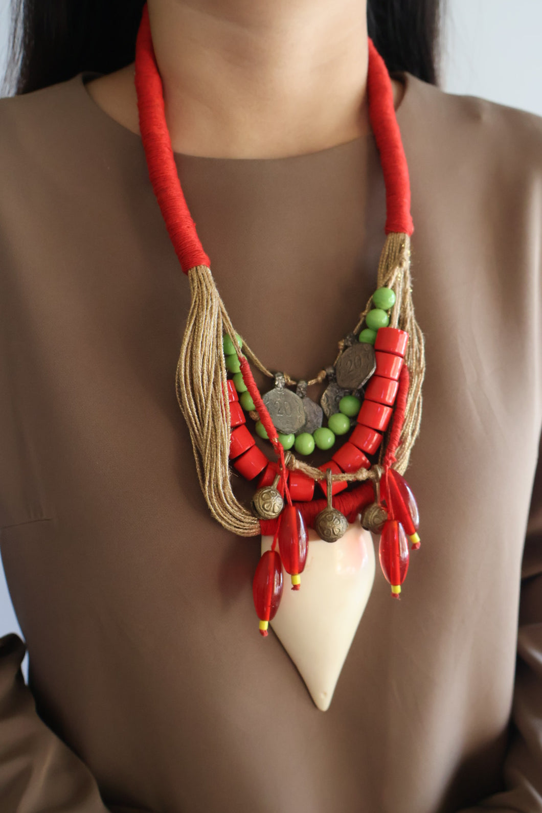 GOULU STATEMENT NECKLACE