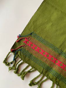 Loinloom Table Runner