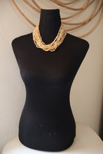 Load image into Gallery viewer, GOULU PREMIUM NECKLACE
