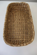 Load image into Gallery viewer, WATER HYACINTH BREAD BASKET
