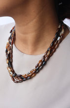 Load image into Gallery viewer, GOULU PREMIUM NECKLACE
