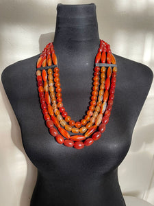 GTJ AGATES NECKLACE