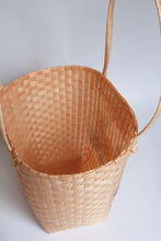 Load image into Gallery viewer, REUSABLE BASKET BAG
