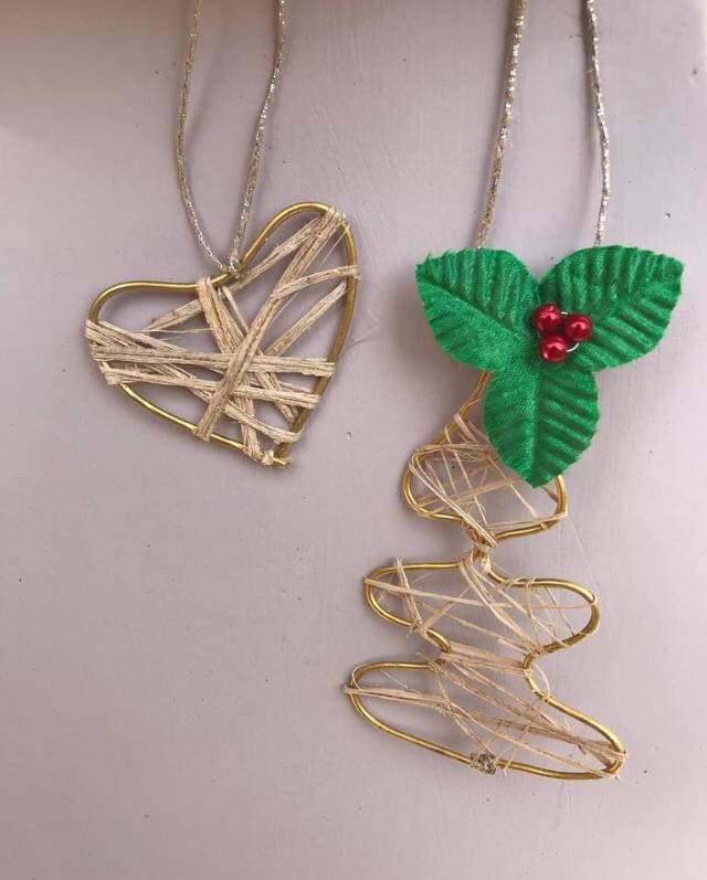 Santa Necklace (no tree) - Ficklesticks Fabric Jewels